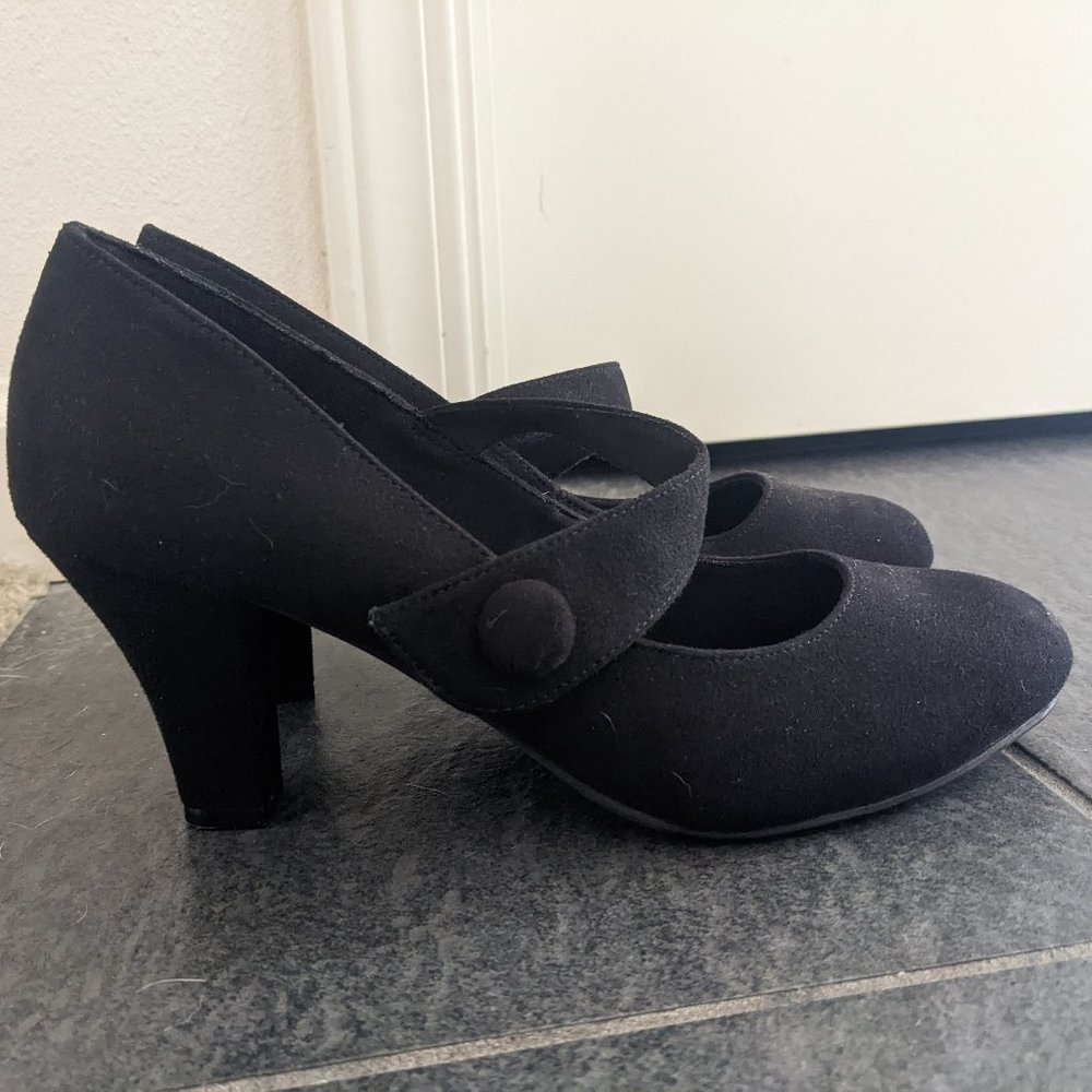 American Eagle Black Heels